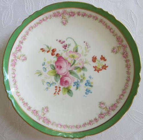 ANTIQUE CAULDON PORCELAIN PLATE, HAND PAINTED OVER TRANSFER, ROSES AND SUMMER FLOWER DESIGN.