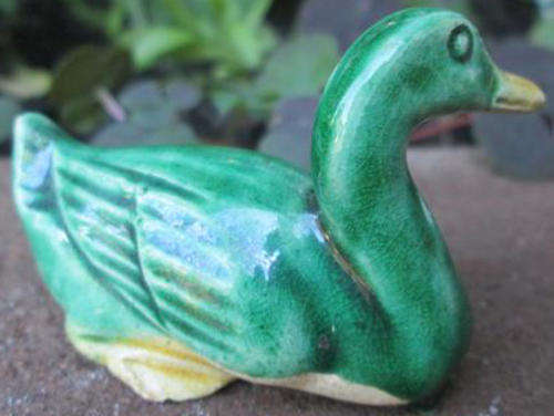 GENUINE VINTAGE CHINESE MUDMAN DUCK...... BONSAI PERFECT !!!