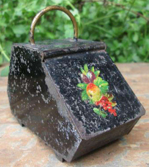 FOR YOUR TOY COLLECTION...ANTIQUE DOLL HOUSE MINIATURE OR TOY COAL BIN WITH FLOWER DETAIL ON THE LID