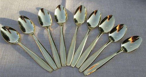BOXED SET OF 6 PLUS 3 EXTRAS,  23 KARAT GOLD PLATED, HEAVY QUALITY TEASPOONS