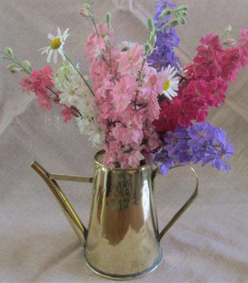 VINTAGE ? ANTIQUE ` SHABBY CHIC` BRASS JUG WITH LID, NO LEAKS !!