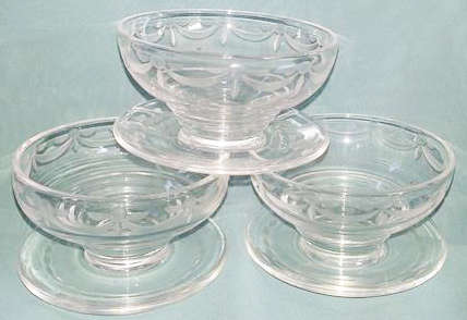 VINTAGE HEAVY QUALITY CUT CRYSTAL STEMWARE DESSERT BOWLS x 3....