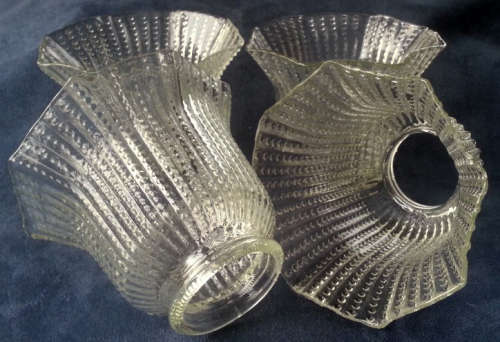 SET OF 4 SMALL MATCHING VINTAGE GLASS LAMP / LIGHT SHADES