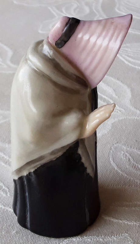 ROYAL WORCESTER ` GRANNY SNOW ` PORCELAIN CANDLE SNUFFER ...ERA 1911