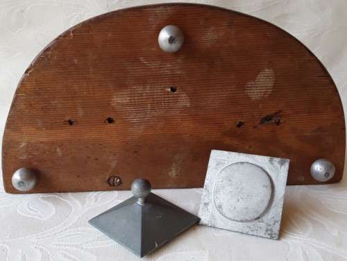 ART DECO, DESK TIDY AND PEN REST, GLAMOUROUS PEWTER LADYS AND LIDDED POTS ON WOODEN STAND.