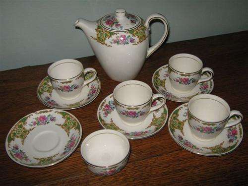 ROYAL SWAN COFFEE SET          CONDITION GOOD