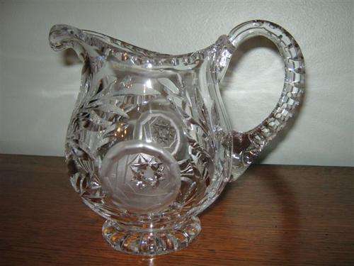 BEAUTIFUL CUT CRYSTAL WATER JUG WITH ROSE AND LEAF DESIGN