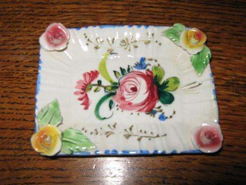 MADE IN ITALY  TRINKET DISH  L11cm  W 8cm PERFECT CONDITION
