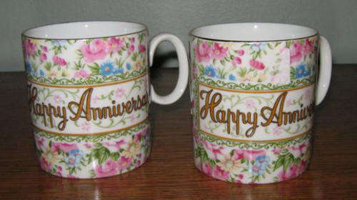 TWO ROSE FLORAL HAPPY ANNIVERSARY FINE CHINA MUGS cir.7cm h7.5