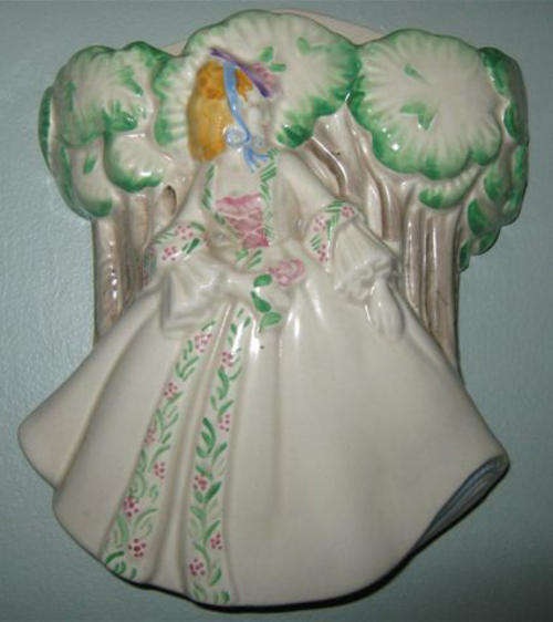 R1.00 start !!! CLARICE  CLIFF ART DECO, HAND PAINTED,  POCKET VASE,cir 1920s