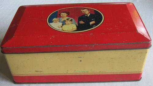 R1.00   VINTAGE JOKO TEA TIN, SOUVENIR OF THE CORONATION OF QUEEN ELIZABETH 1953.