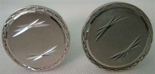VINTAGE PAIR OF EXPANDABLE, TEXTURED, PERHAPS NICLEL SILVER CUFF LINKS.