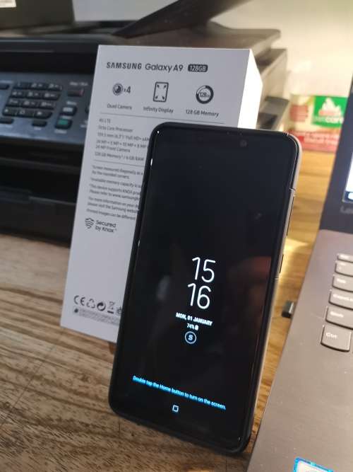 SAMSUNG A9