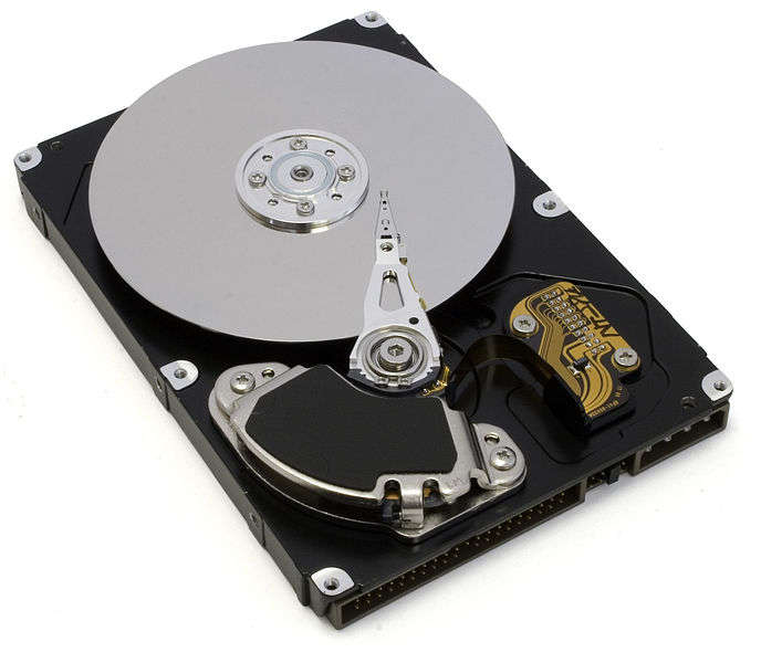 6x OLD HARD  DISK DRIVES