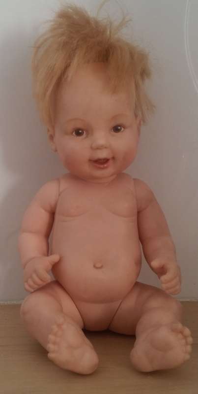GALOOB BABY FACE THE CUTEST RUBBER DOLL, JUST LOOK AT THIS FACE