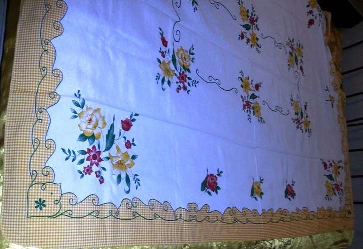 LOVELY LARGE TABLECLOTH