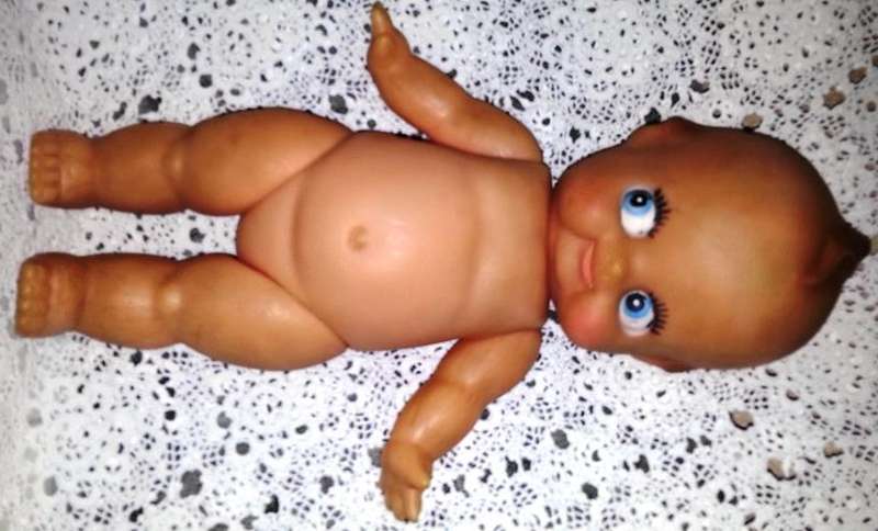 COLLECTABLE VINTAGE KEWPIE DOLL