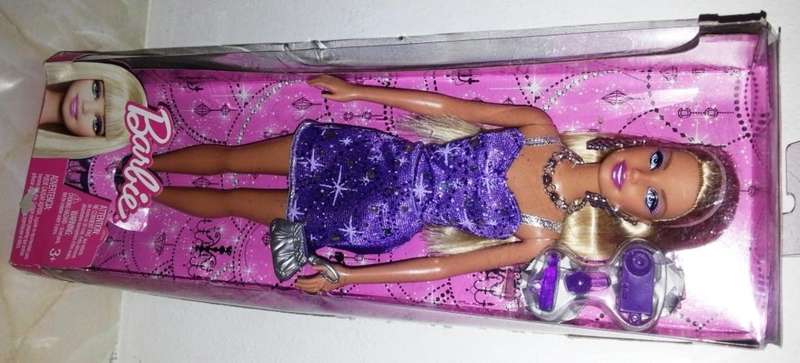 BARBIE NEW IN BOX