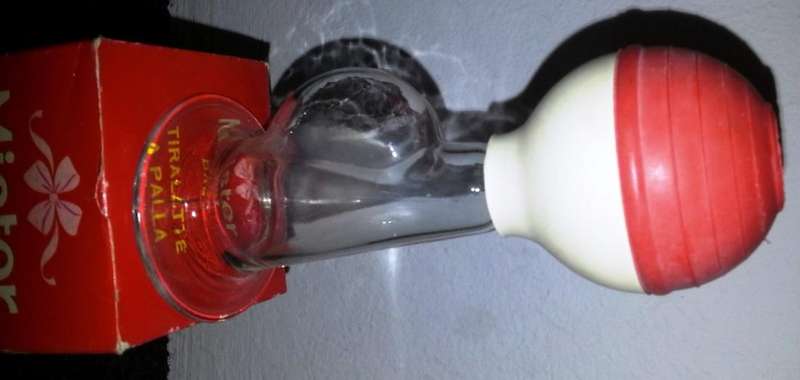 VINTAGE BREAST PUMP