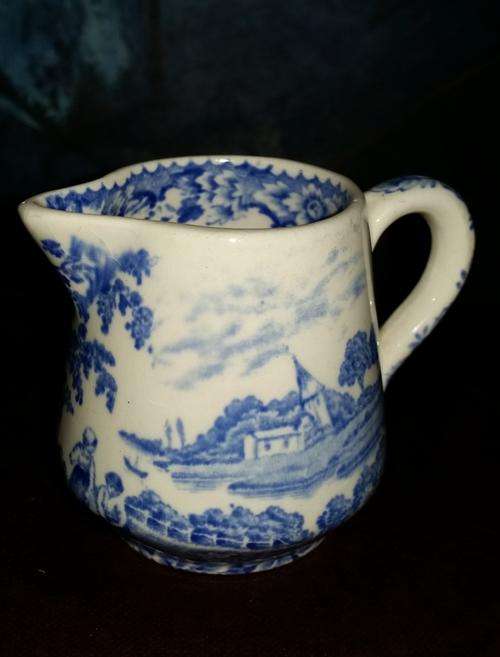 SWINNERTONS STAFFORDSHIRE BLUE AND WHITE "SILVERDALE" CREAMER