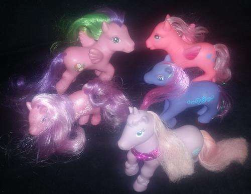 CLEARING OUT MY COLLECTION OF "MY LITTLE PONIES" PLEASE SEE MY OTHER LISTINGS