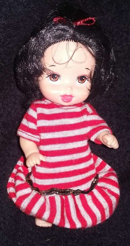 2006 MATELL 12CM DOLL TO ADD TO YOUR COLLECTION