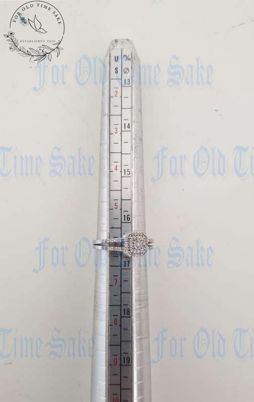 9ct White Gold ring with 41 x small diamonds +/-0.60ct Gold weight 6.7g replacement Valu R26800.00
