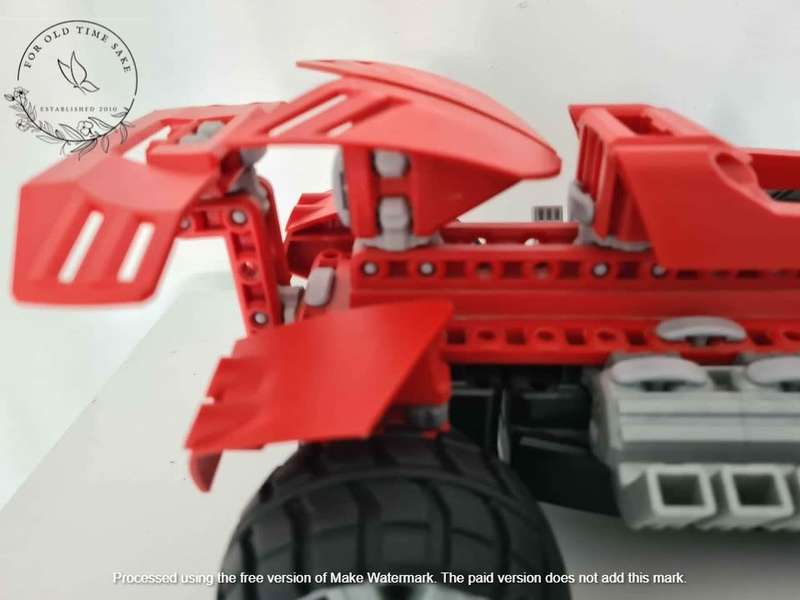LEGO -  Rare Retired Lego Drome Racer 8378 Red Beast Radio Control Car