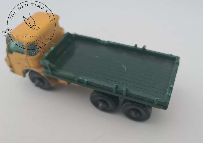 Matchbox #4 DODGE STAKE TRUCK see photos for condition