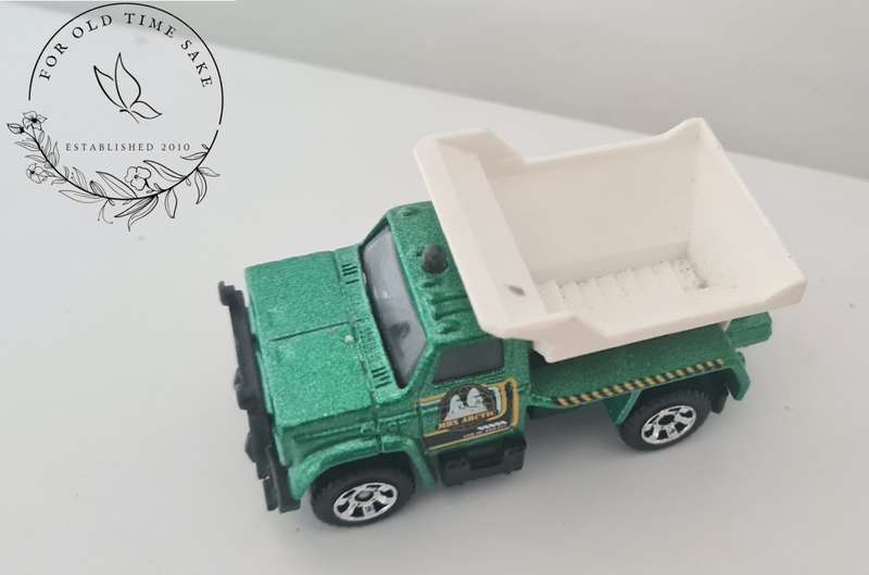 Mattel Matchbox 1990 Highway Maintenance Truck Green With White Hopper MB222