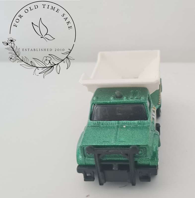 Mattel Matchbox 1990 Highway Maintenance Truck Green With White Hopper MB222