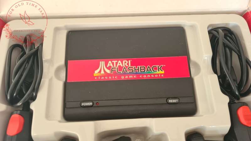 Atari Flashback Classic Video Game Console Mini - 2 controllers
