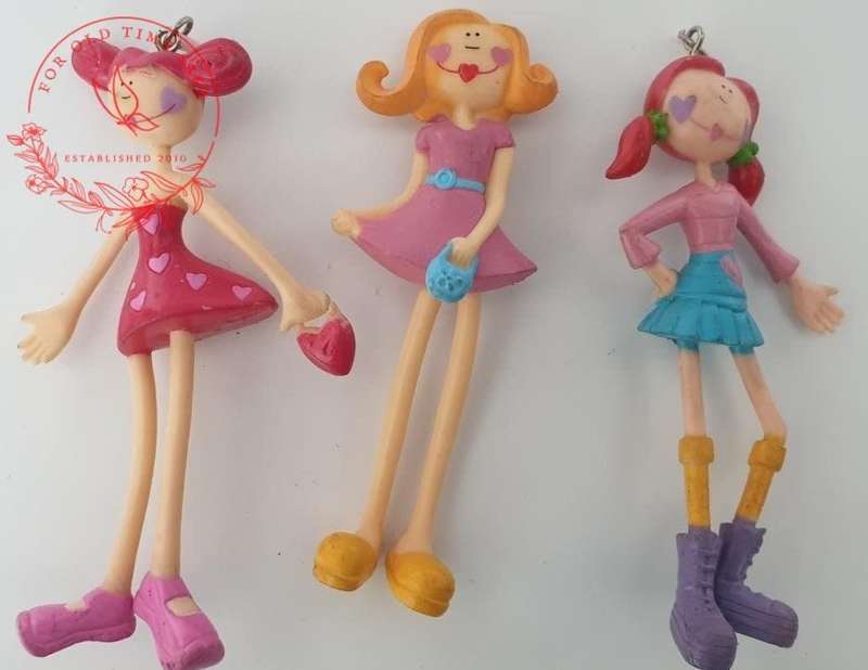 3 X DOLLIES +- 11cm tall