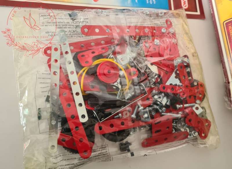 Meccano Adventures of TinTin, Packet out, seems like set is complete