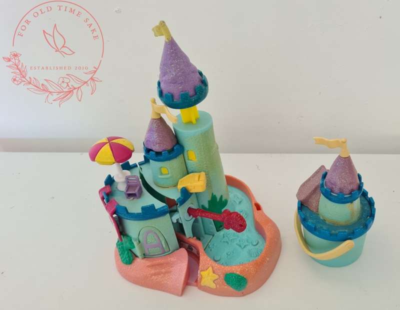 Trendmasters Star Castle Beach Castle 1995 Glittery Sparkly -comes as per photos