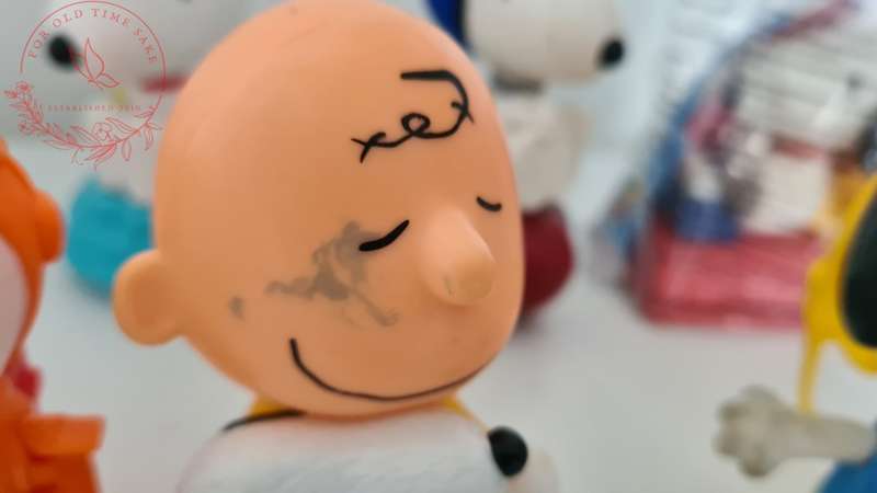 Vintage Mcdonalds Snoopy toy lot