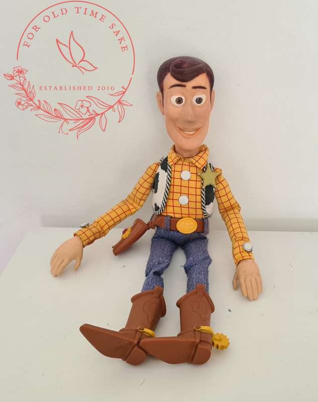 Vintage Woody, comes as per photos