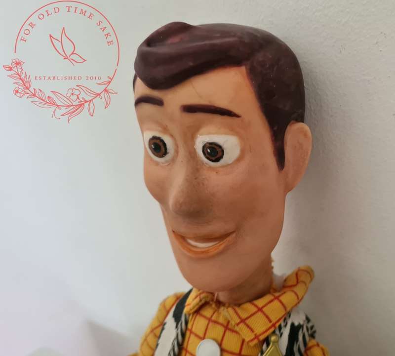Vintage Woody, comes as per photos