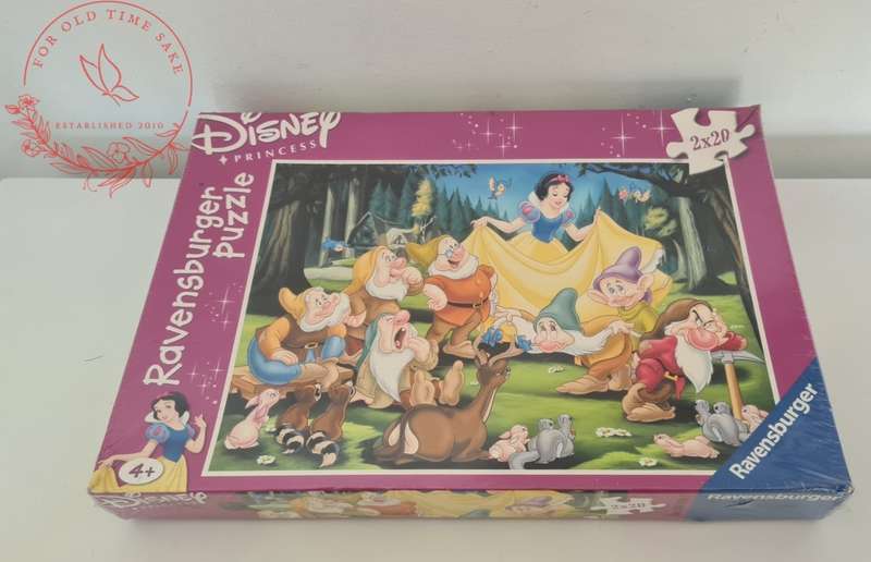 Sealed Ravensburgh Disney Snow White 2x20 piece Puzzles - see photos