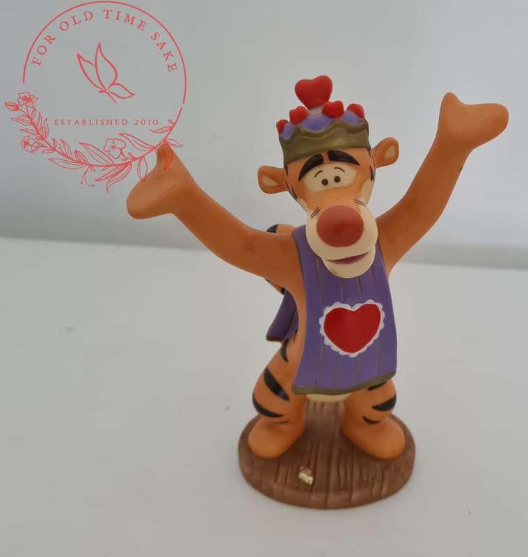 Disney Pooh & Friends Collectible range, 13cm Porcelain Tiger Figurine -  see photos for tail repair