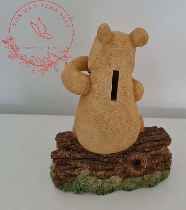 Classic Pooh, Border Fine Arts, +-20cm Porcelain Pooh money box