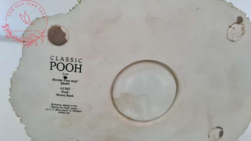 Classic Pooh, Border Fine Arts, +-20cm Porcelain Pooh money box