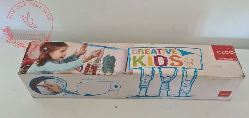 Wall stick on drawing paper for children - +- half roll left