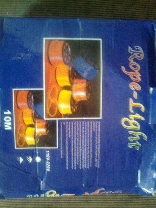 BRAND NEW 10M ROPE LIGHT **R1 BID NOW**