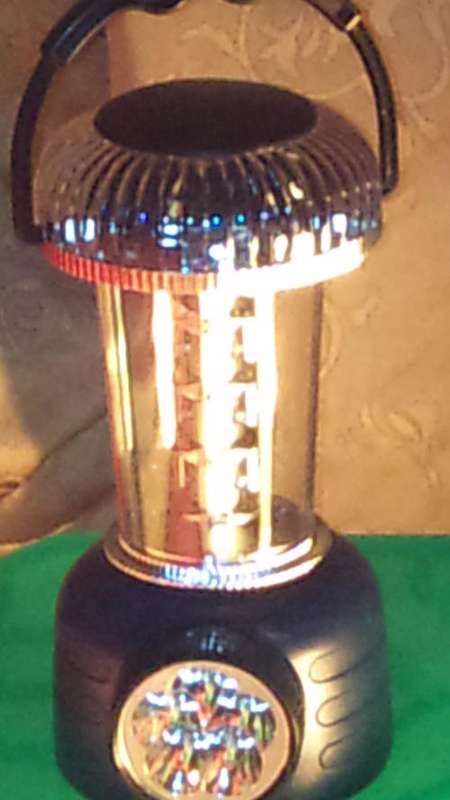 BARGAIN*CAMPING*LANTERN + TORCH + FLASHLIGHT *GOOD DEAL
