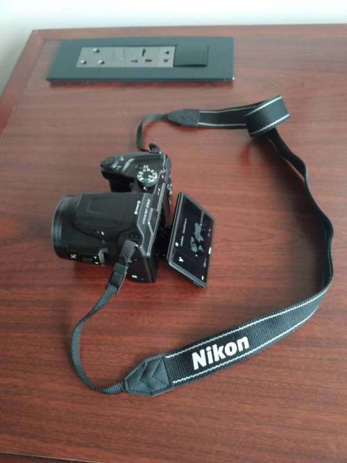 NIKON COOLPIX B500 CAMERA !! LIKE NEW !! BARGAIN