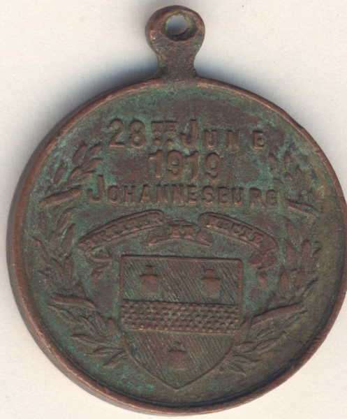 Medallion to commemorate the conclusion of the Great war - Peace with honour  28th June 1919, JHB
