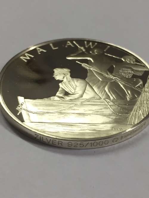 Malawi United Nations proof sterling silver medallion - weighs 13.4 grams