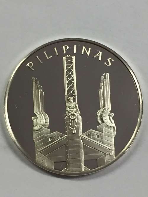 Philippines United Nations proof sterling silver medallion - weighs 13.4 grams