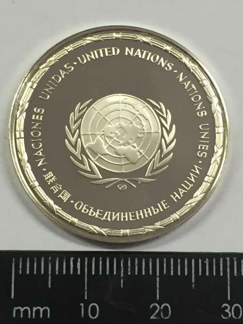 Nicaragua United Nations proof sterling silver medallion - weighs 12.9 grams